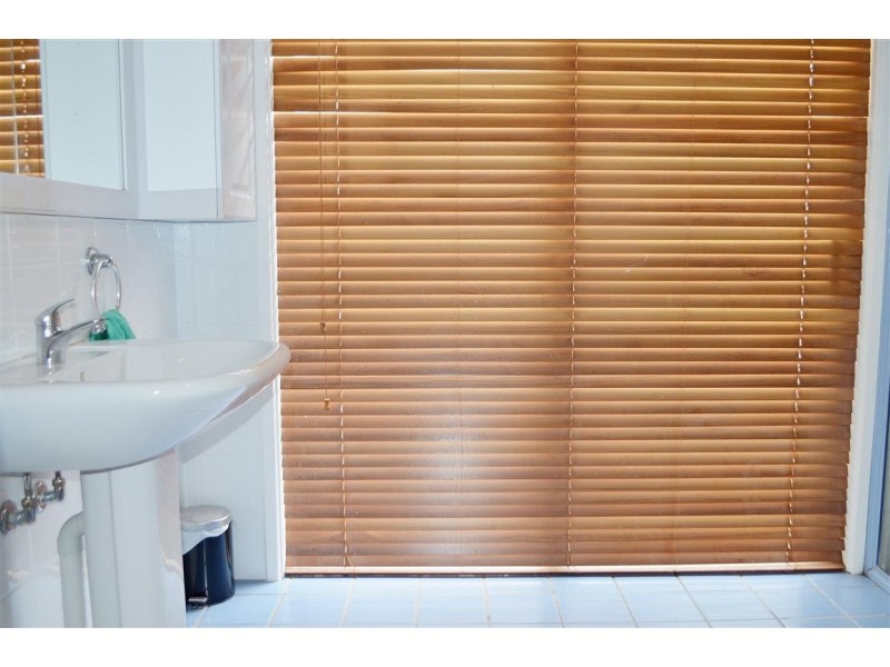 104 Blowering Road, Tumut NSW 2720