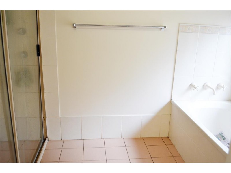 104 Blowering Road, Tumut NSW 2720