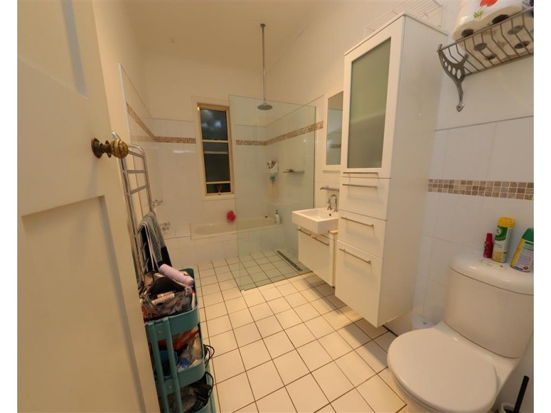 48 Carey Street, Tumut NSW 2720