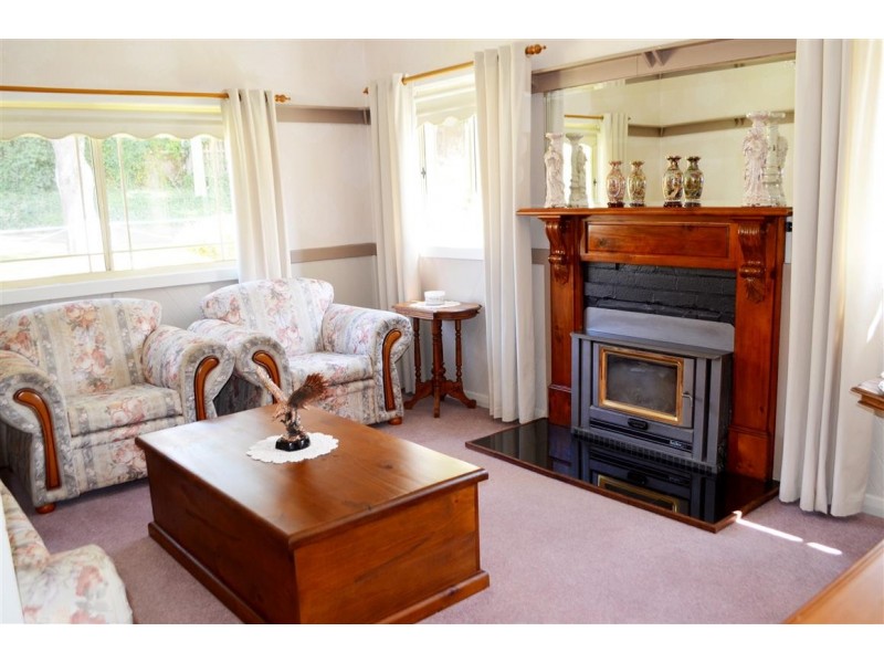 28 Batlow Avenue, Batlow NSW 2730