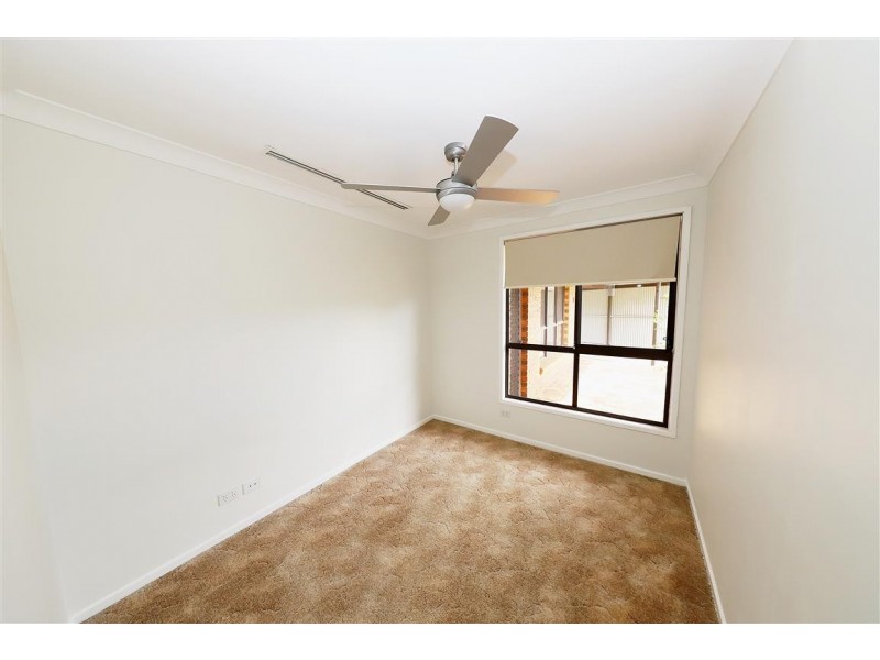 27 Wattle Crescent, Tumut NSW 2720