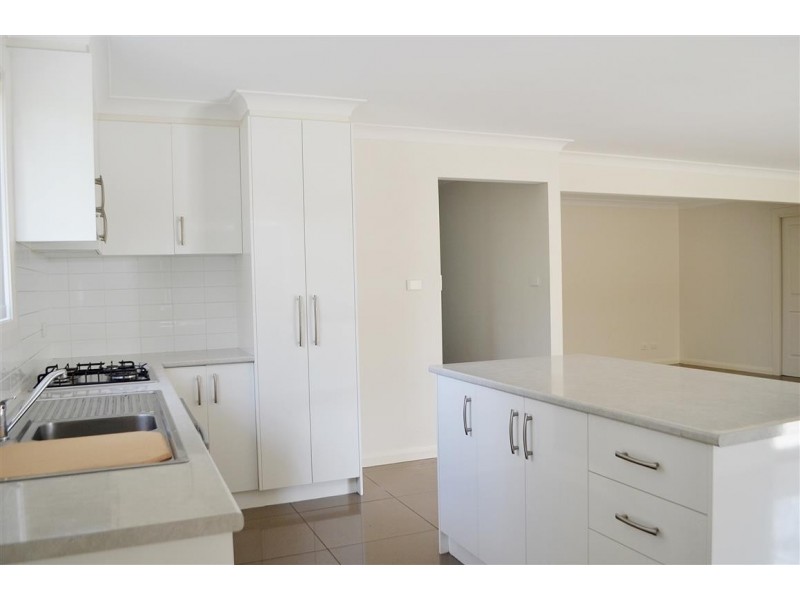 55 Bundara Crescent, Tumut NSW 2720