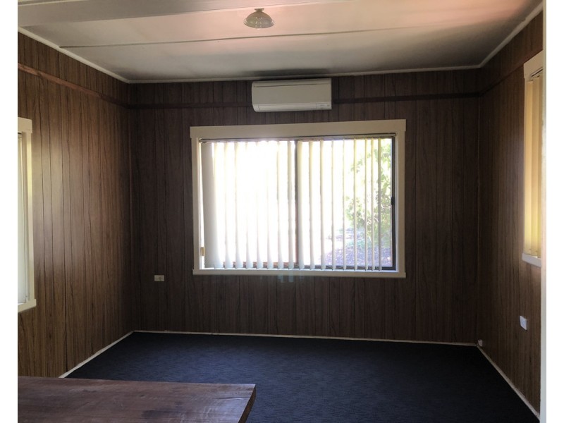 97 Broughton Street, Tumut NSW 2720