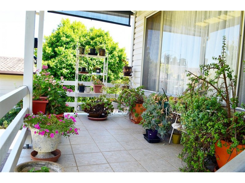 4 Lambie Street, Tumut NSW 2720