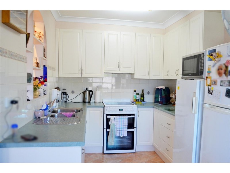 4 Lambie Street, Tumut NSW 2720