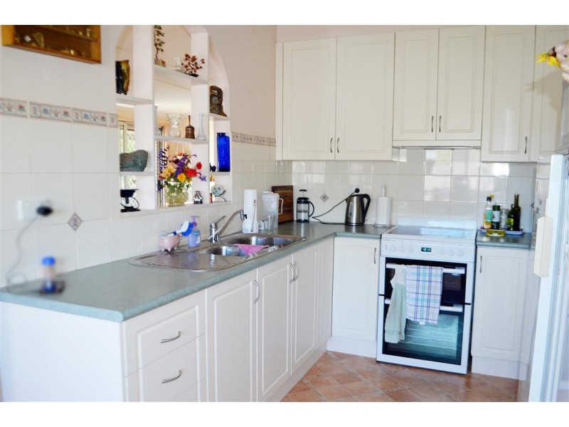 4 Lambie Street, Tumut NSW 2720