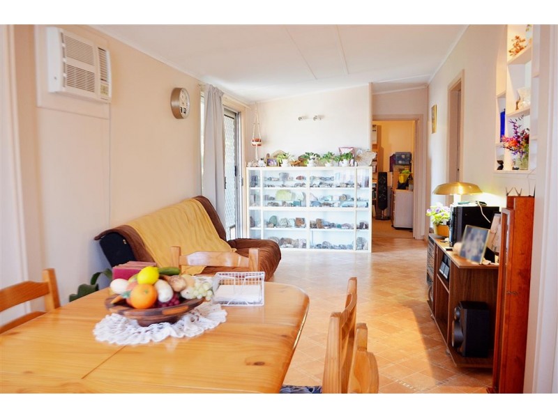 4 Lambie Street, Tumut NSW 2720