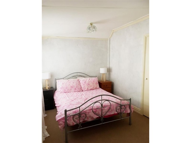 22 Quartz Street, Adelong NSW 2729