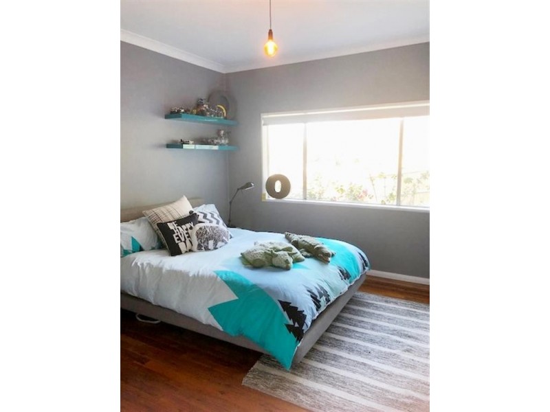 8 Eurabbie Street, Batlow NSW 2730