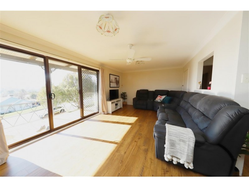 66 Clarke Street, Tumut NSW 2720