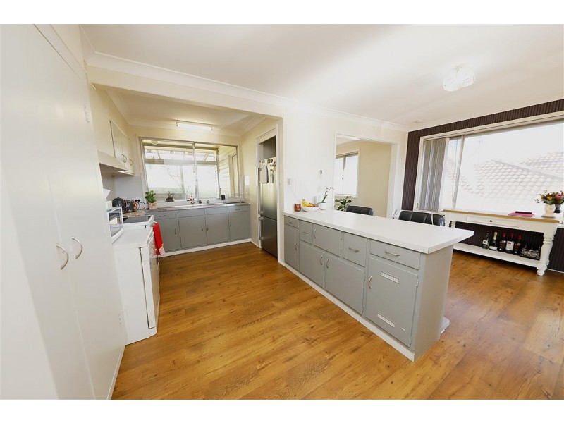 66 Clarke Street, Tumut NSW 2720