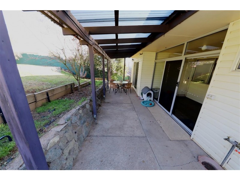 66 Clarke Street, Tumut NSW 2720