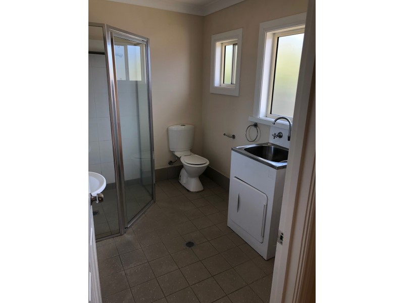 2/47 Sydney Street, Tumut NSW 2720