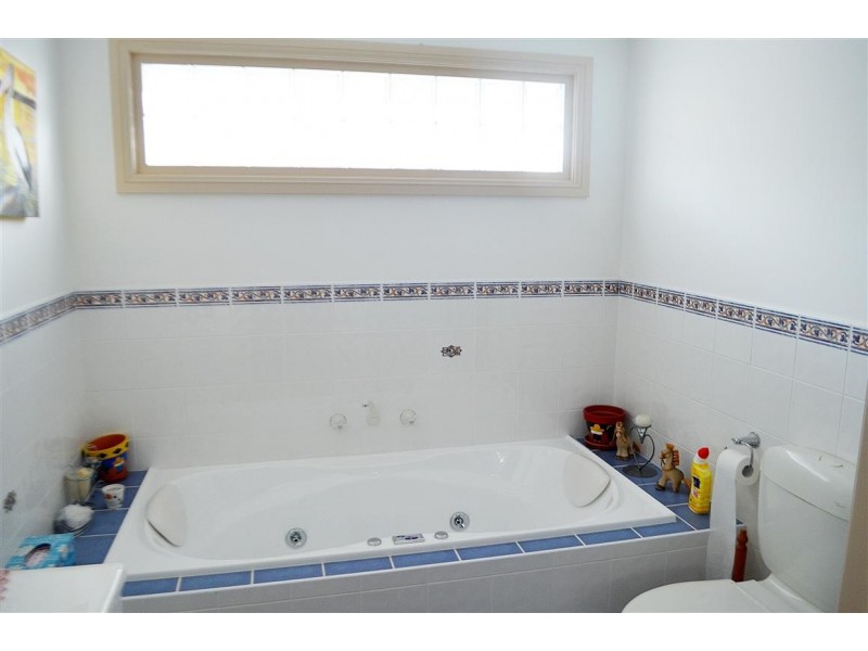 2/178 Smarts Road, Tumut NSW 2720