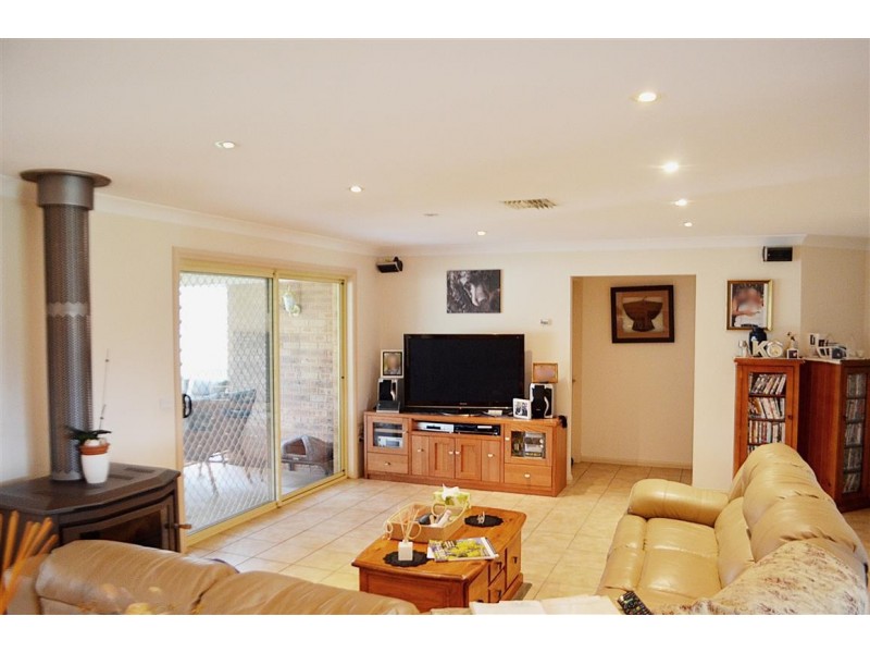 2/178 Smarts Road, Tumut NSW 2720