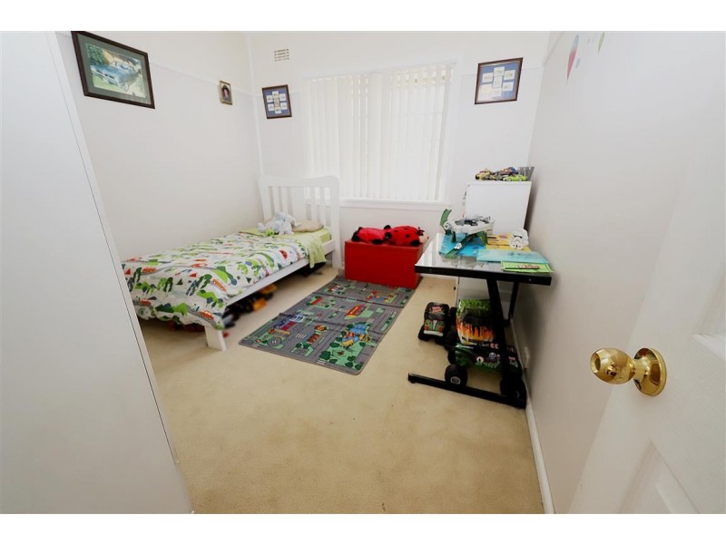 114 Broughton Street, Tumut NSW 2720