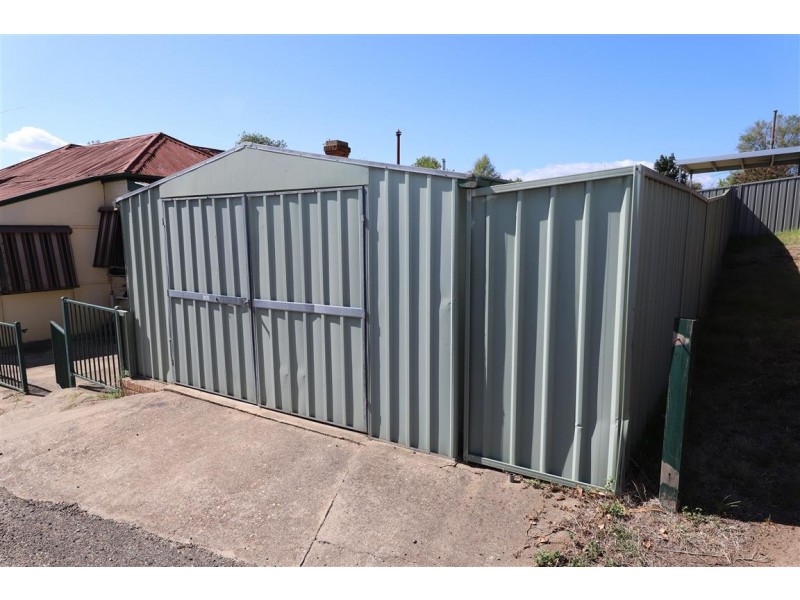 7 Capper Street, Tumut NSW 2720