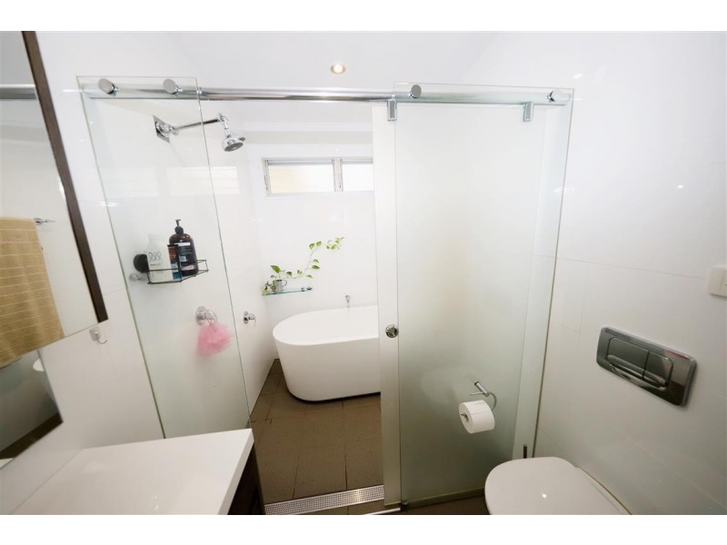 23 Merivale Street, Tumut NSW 2720