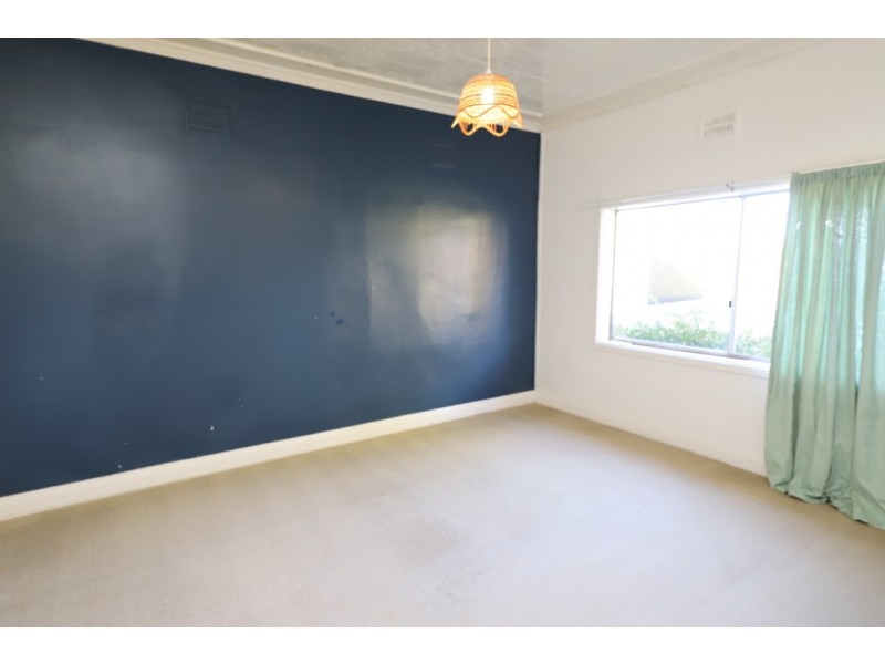 12 Reedy Street, Batlow NSW 2730