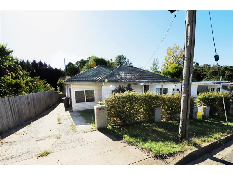 12 Reedy Street, Batlow NSW 2730