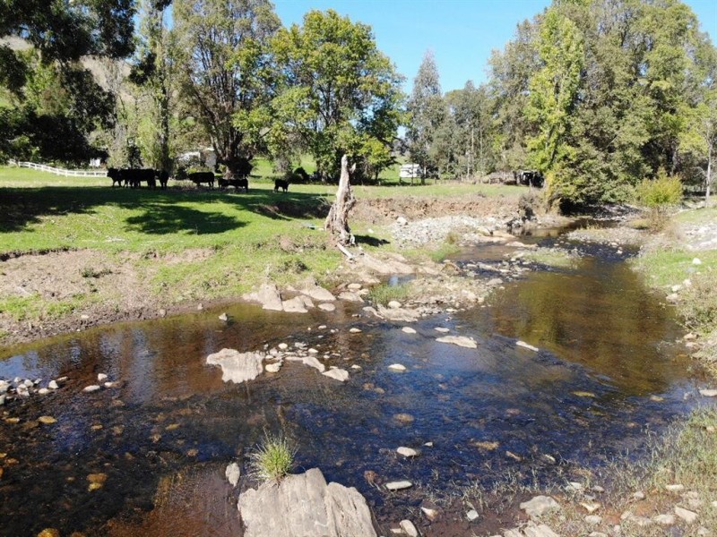 “Burranjoey” 1435 East Gilmore Road, Tumut NSW 2720