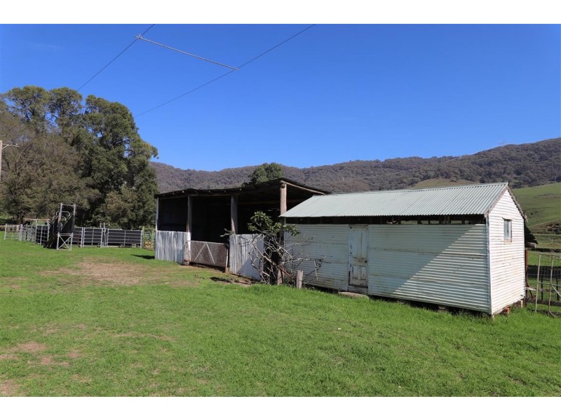 “Burranjoey” 1435 East Gilmore Road, Tumut NSW 2720