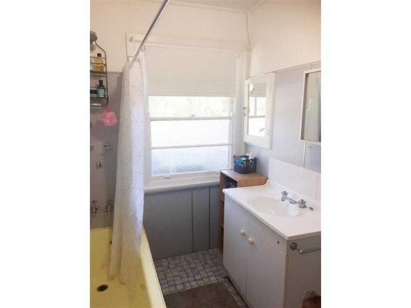 99 Herbert Street, Tumut NSW 2720