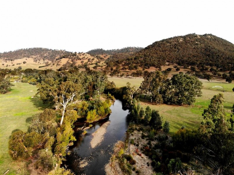 72 Goobarragandra Road, Tumut NSW 2720