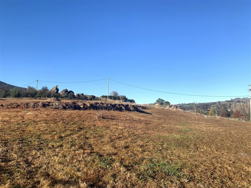 27 Gilmore Street, Adelong NSW 2729