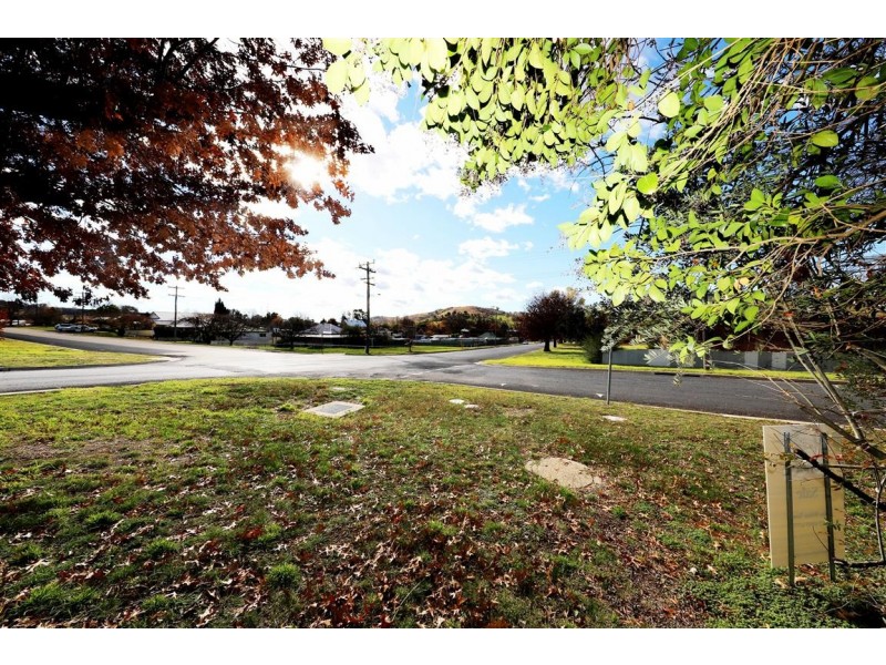 43 Lynch Street, Adelong NSW 2729