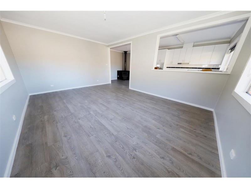 45 Sunnyside Avenue, Batlow NSW 2730