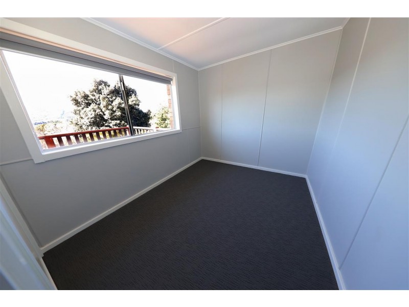 45 Sunnyside Avenue, Batlow NSW 2730