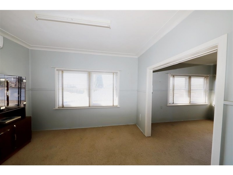 101 Merivale Street, Tumut NSW 2720