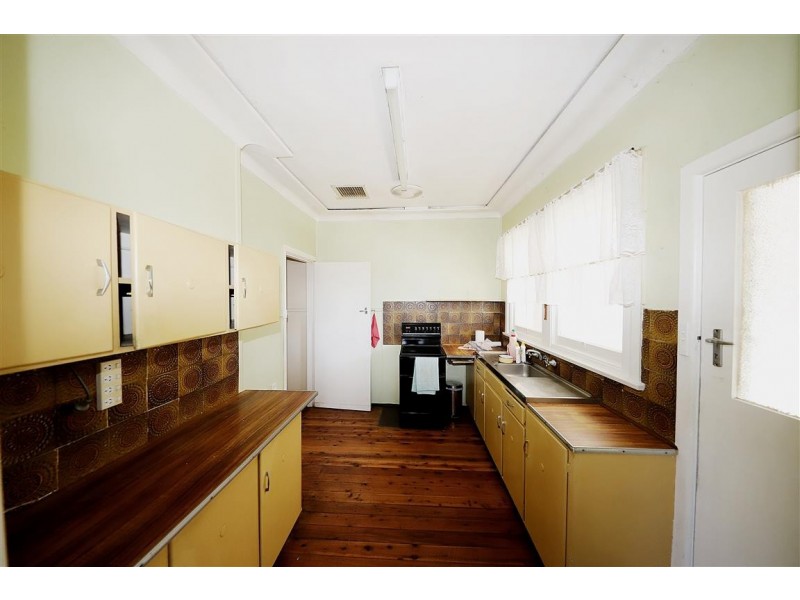 101 Merivale Street, Tumut NSW 2720