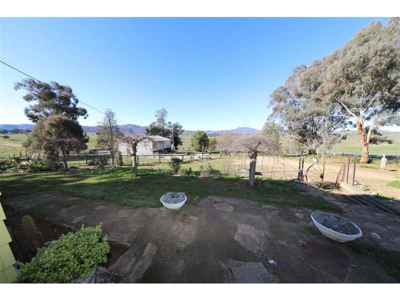 “Creekview” 1059 Grahamstown Road, Adelong NSW 2729