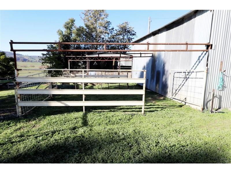 “Creekview” 1059 Grahamstown Road, Adelong NSW 2729