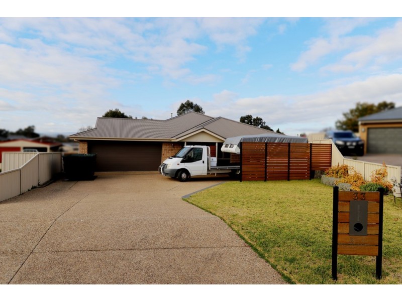 33-35 Jeffery Circuit, Tumut NSW 2720