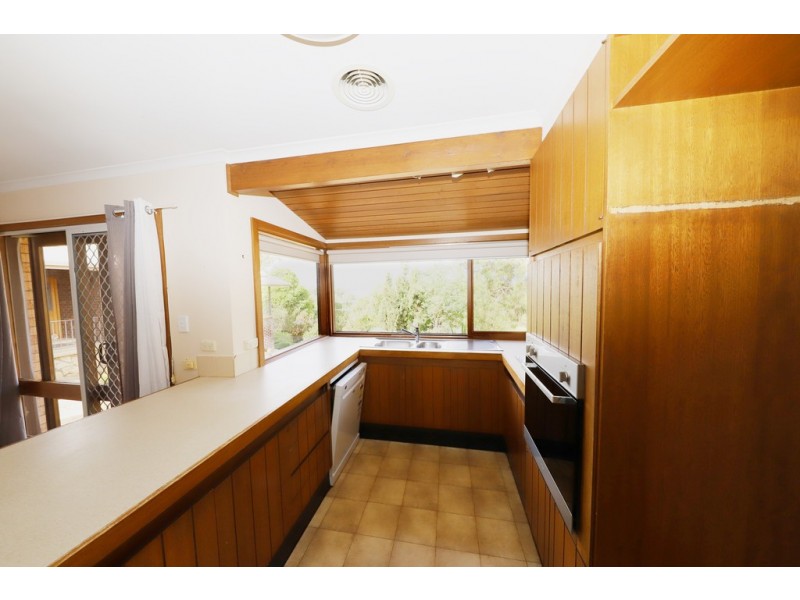 13 Bundara Crescent, Tumut NSW 2720