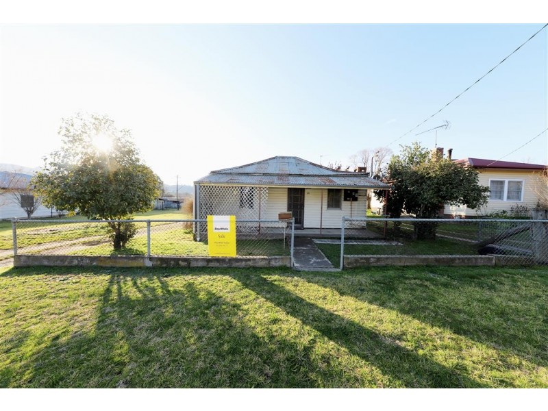 21 and Lot 3 Tumut Street, Tumut NSW 2720