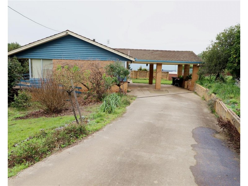 217 Wynyard Street, Tumut NSW 2720