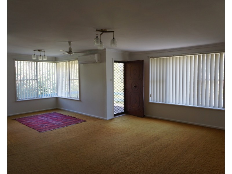 217 Wynyard Street, Tumut NSW 2720