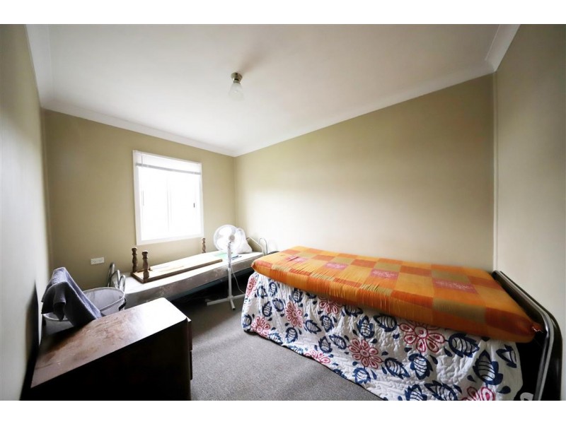 27 Virgil Street, Gundagai NSW 2722