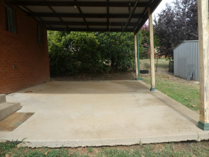 120 Hanley Street, Gundagai NSW 2722