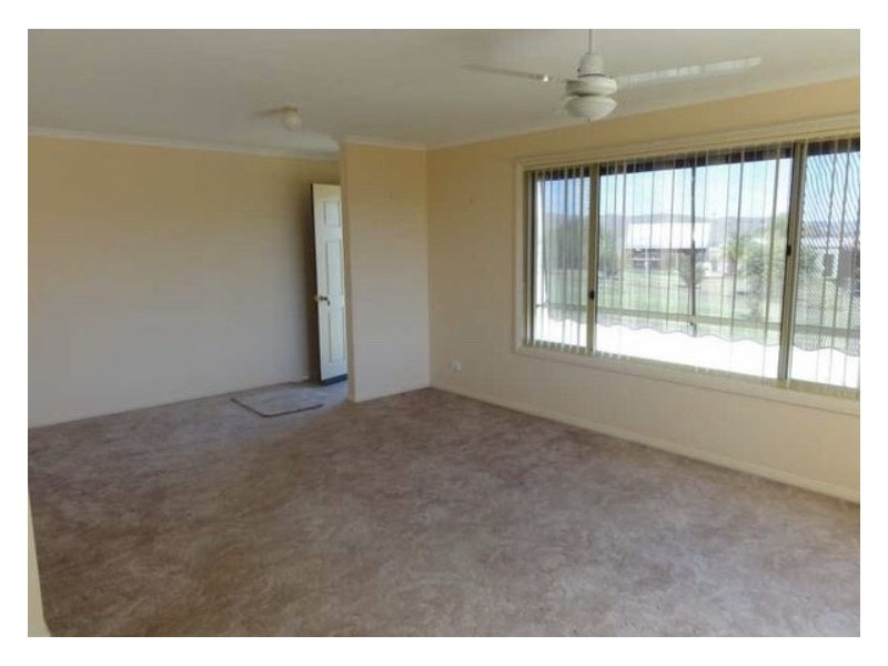 2/70 Eagle Street, Gundagai NSW 2722