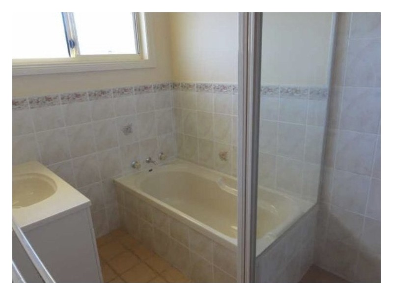 2/70 Eagle Street, Gundagai NSW 2722