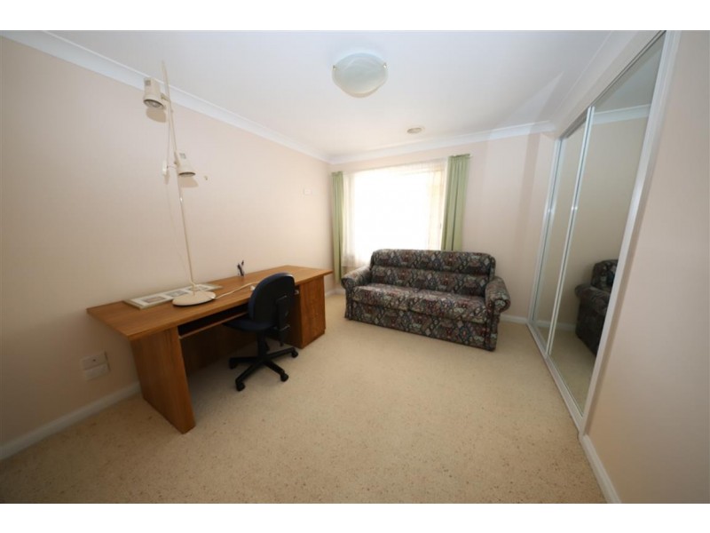 72 Merivale Street, Tumut NSW 2720