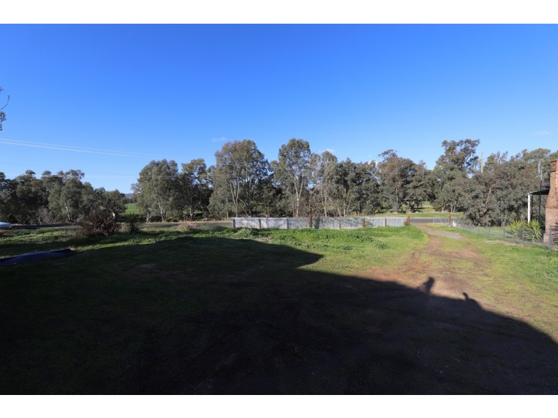 7 Dodd Street, Gundagai NSW 2722