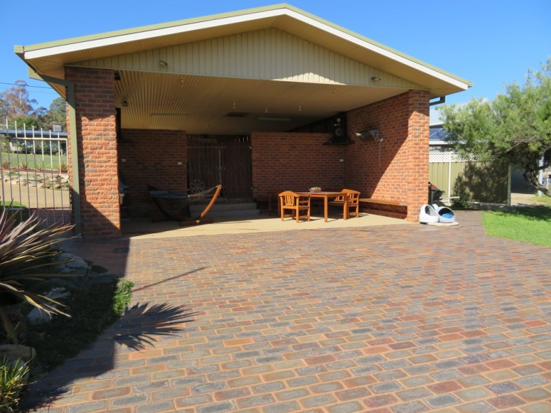 45 Mount Street, Gundagai NSW 2722