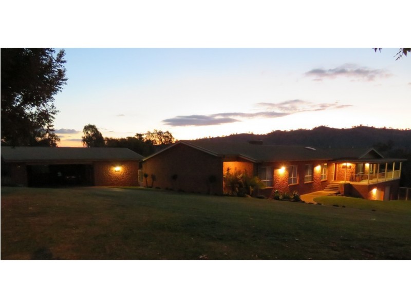 45 Mount Street, Gundagai NSW 2722