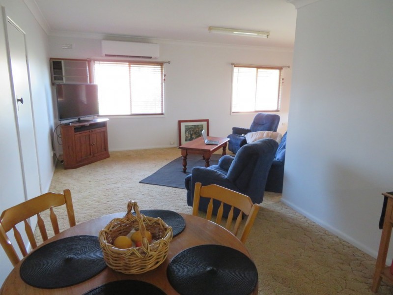 25 Ridge Street, Gundagai NSW 2722